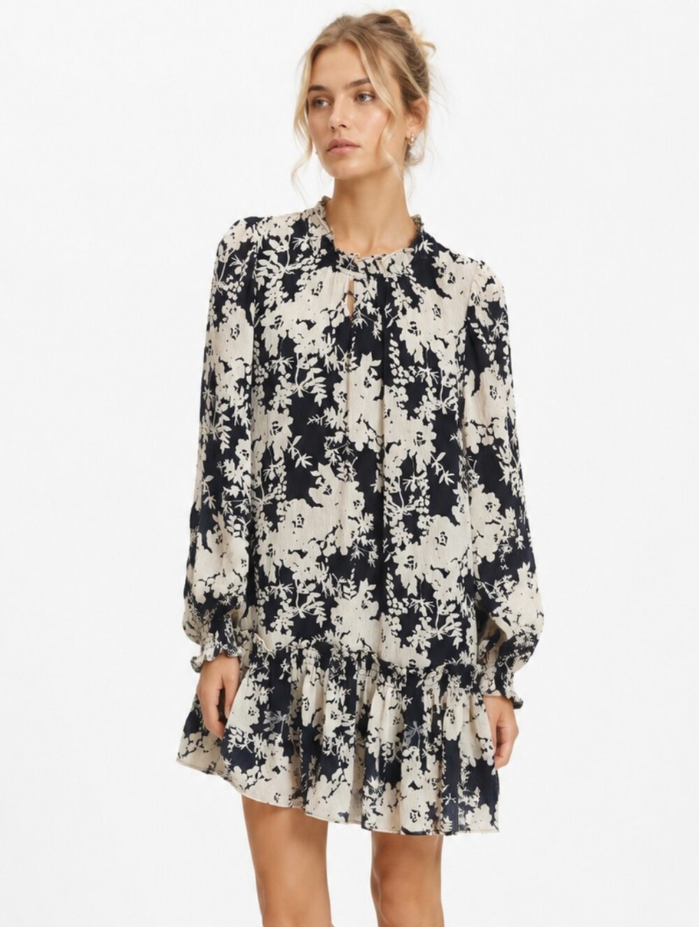 Pinch Violet Tiered Long Sleeve Floral Dress NWT